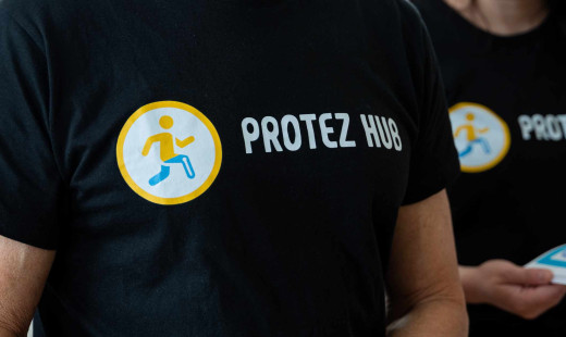 протезування в україні Protez Hub