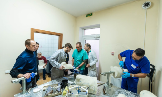 Protez Hub обмін досвідом протезистів